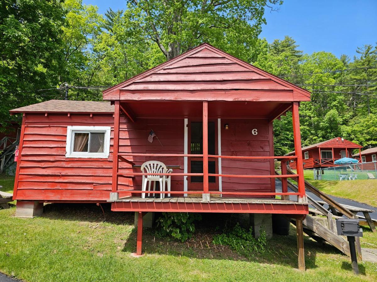 The Gold Eagle Villa Lake George Exteriör bild