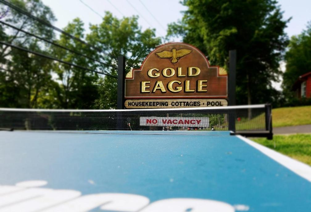 The Gold Eagle Villa Lake George Exteriör bild